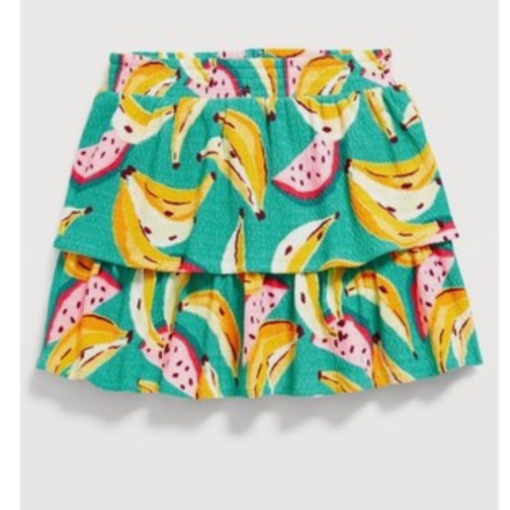 Tiered skirt for girls in banana print